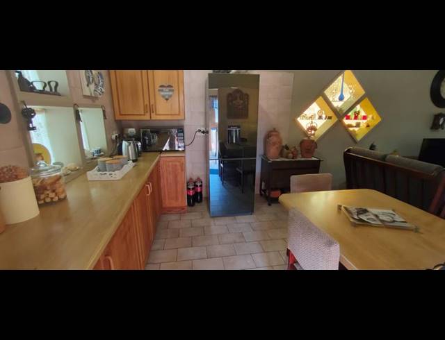 3 BEDROOM TOWNHOUSE FOR SALE IN CLARINA